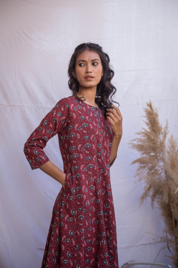 Mia Bageecha Kurti Buy Urmul Desert Crafts